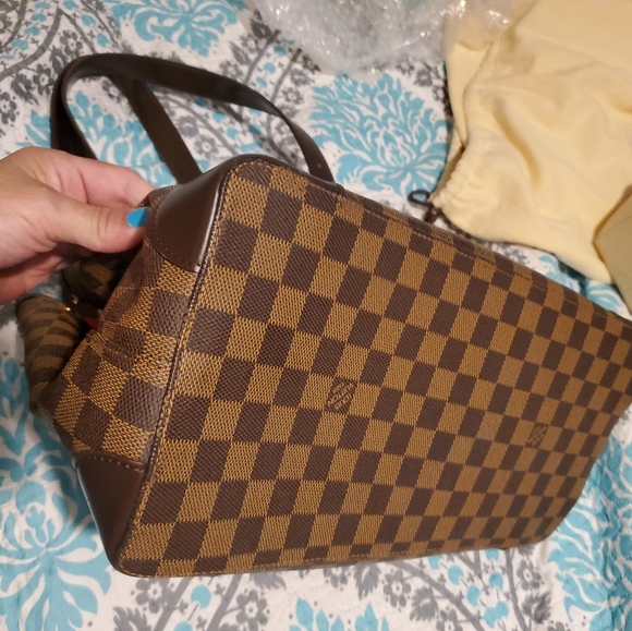 Louis Vuitton Hampstead MM - Picture 4 of 15